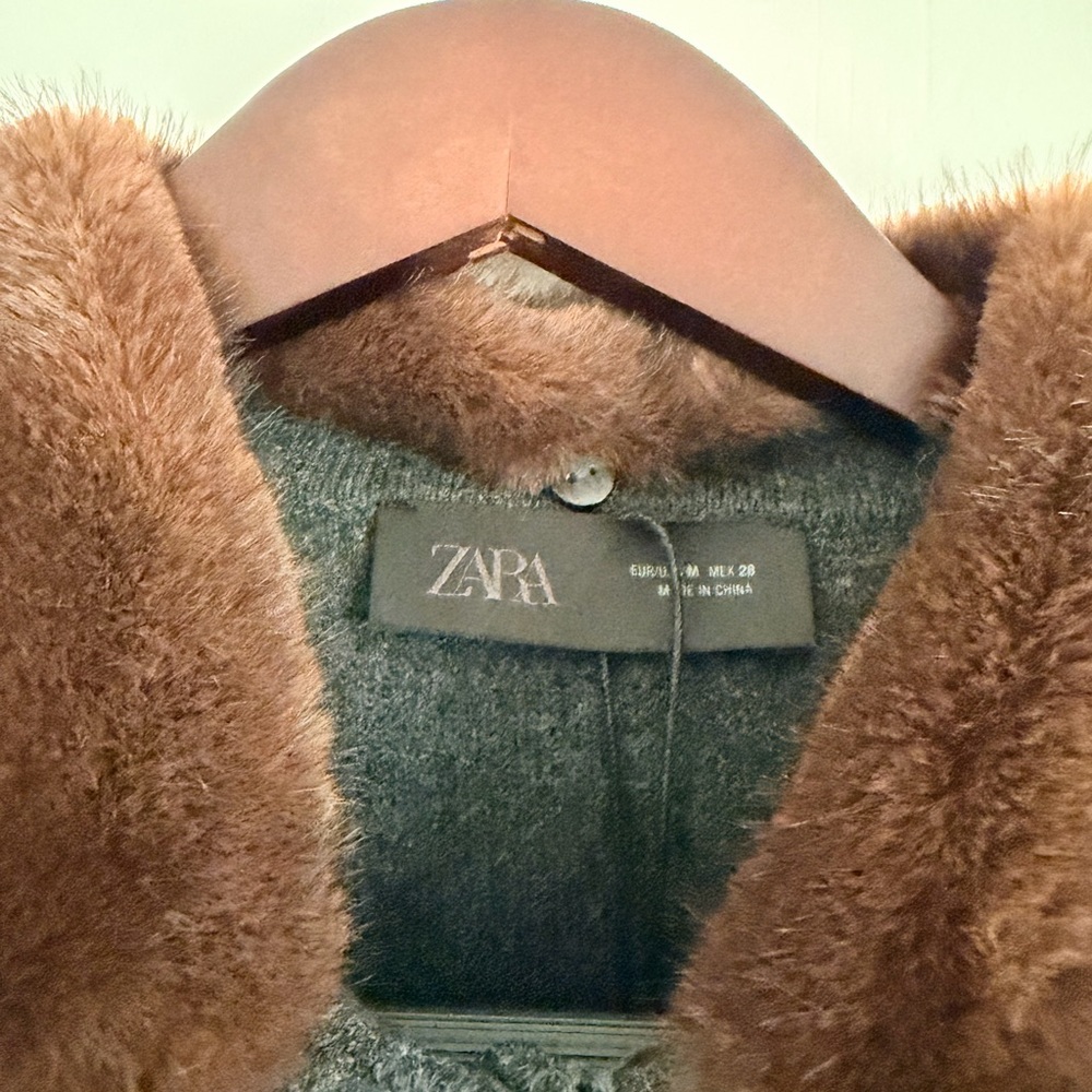 NWT Zara fur collar cardigan - Picture 4 of 4
